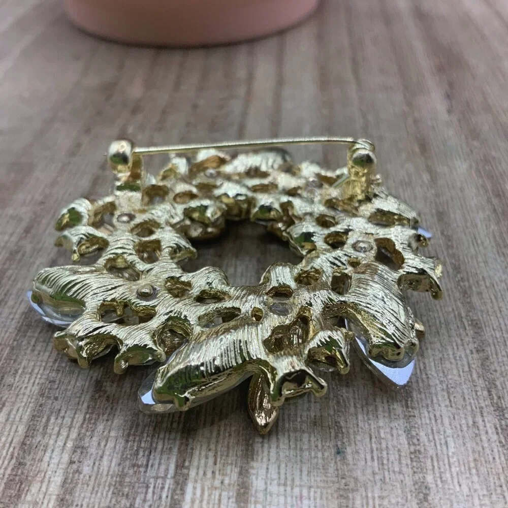 Flower Wreath Jeweled Crystal Vintage Style Gold Tone Brooch